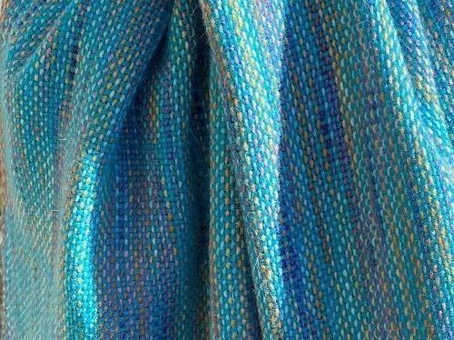 Foulard & Sciarpe: Neuf - Écharpe tissée à la main – Nuovo e nell'imballaggio originale da Randogne venduto da BonnieG 3