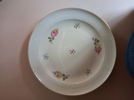 Thomas Ivory Tortenplatte mit Rosenmuster