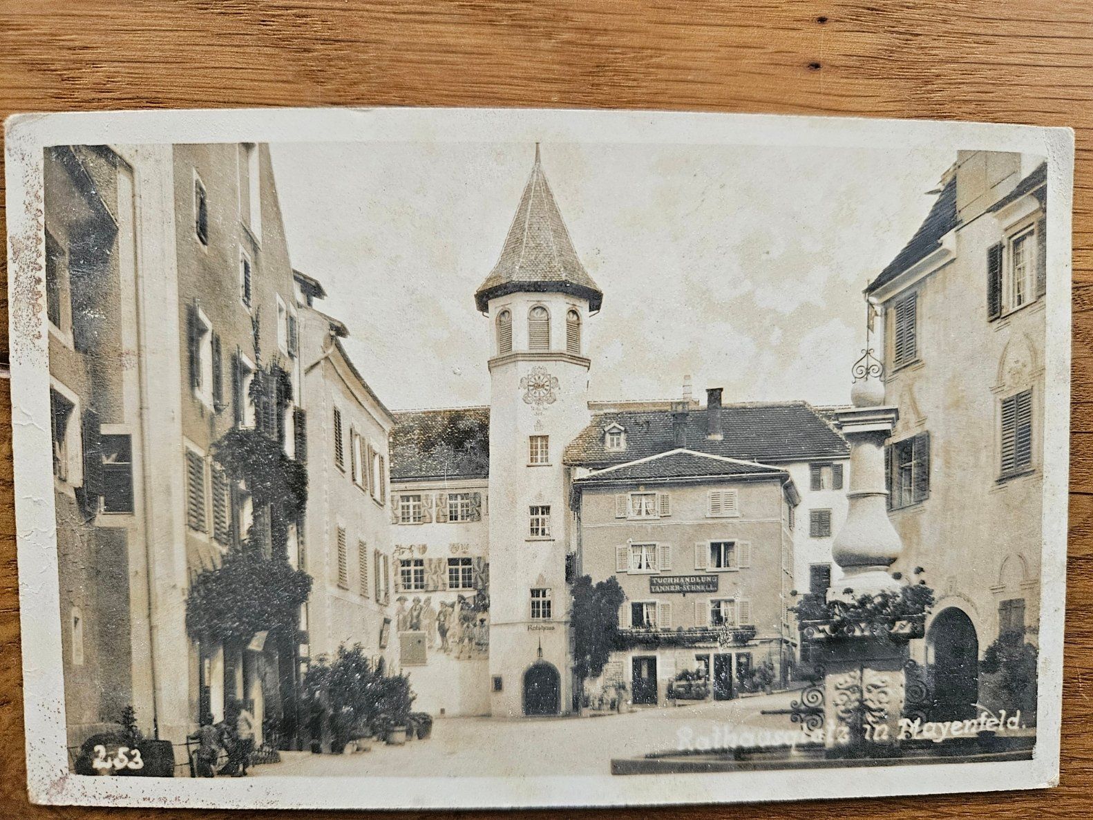 Cartoline postali: Ansichtskarte Rathausplatz Mayenfeld GR -Feldpost – Nuovo (secondo la descrizione) da Buttikon SZ venduto da Marcelr