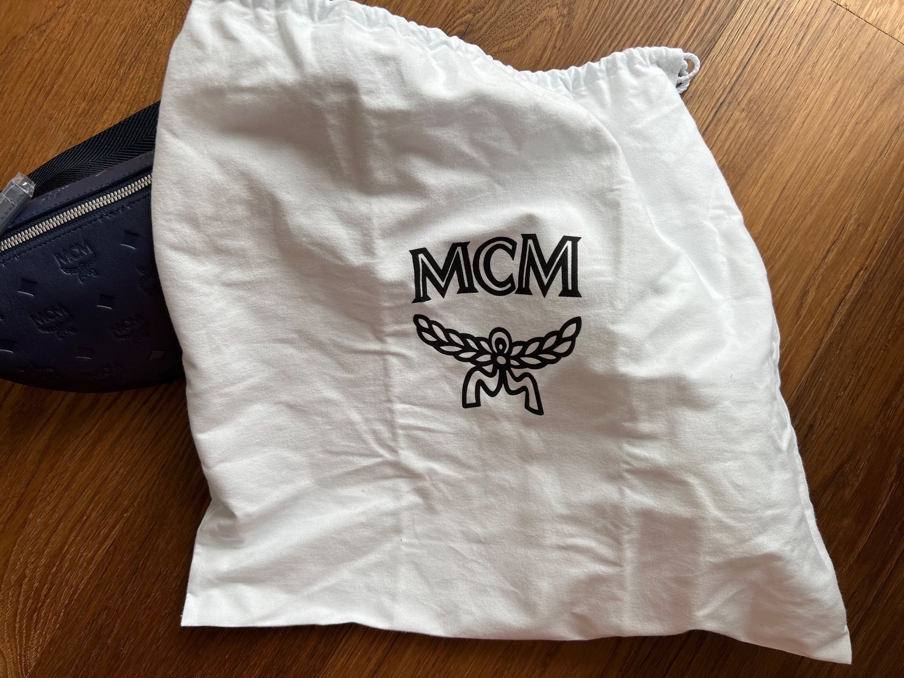 Mcm Borse: MCM Limitierte wunderschöne Bauchtasche 2020 NEU + Original – Nuovo e nell'imballaggio originale da Galgenen venduto da rub_f6kh 6