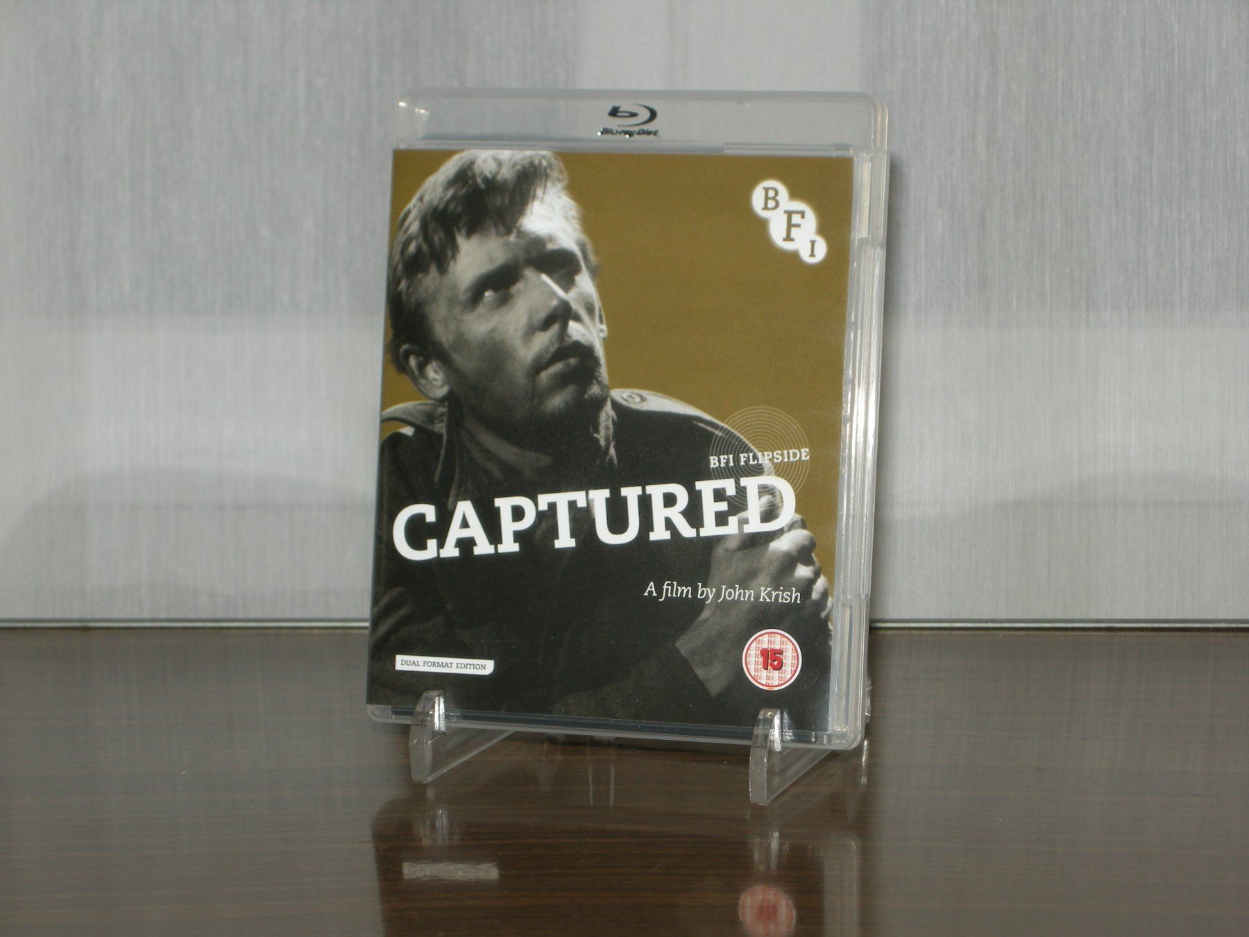 Tutti i DVDs: Captured / Blu-Ray & DVD / BFI Flipside / John Krish – Usato da Aarau venduto da Pearlz