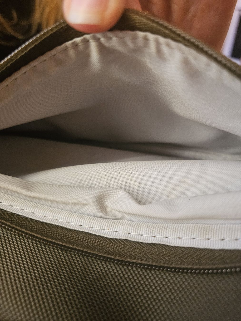 Lacoste Borse: Lacoste Bauchtasche, neuwertig! – Usato da Meisterschwanden venduto da Luluku 4