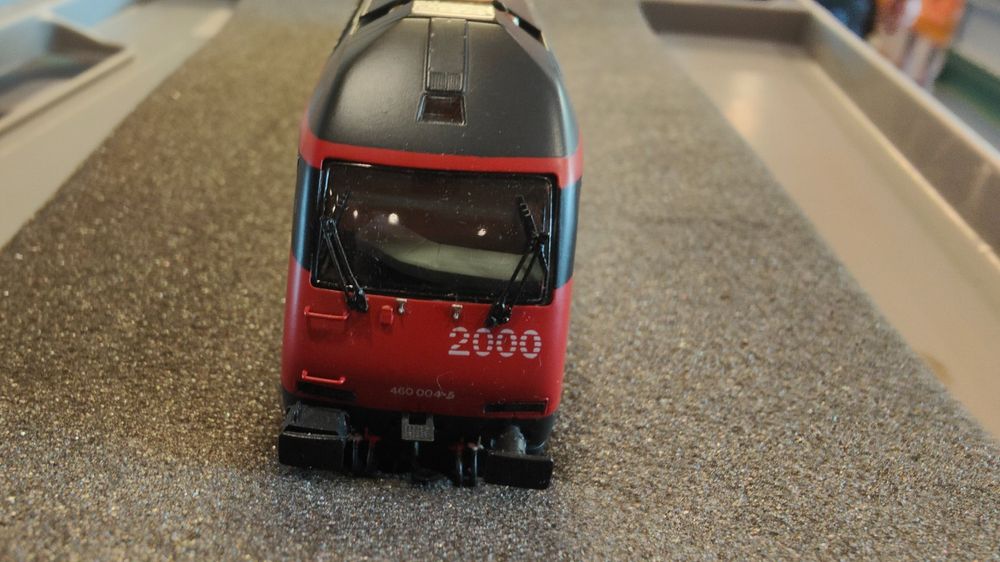 Modelleisenbahnen: Allmo SBB Re 460 Lok 2000 H0 Analog Gleichstrom – Gebraucht aus Thun von bis_mg82 1