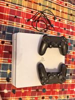Ps4 mit 2 Kontroller 500gb