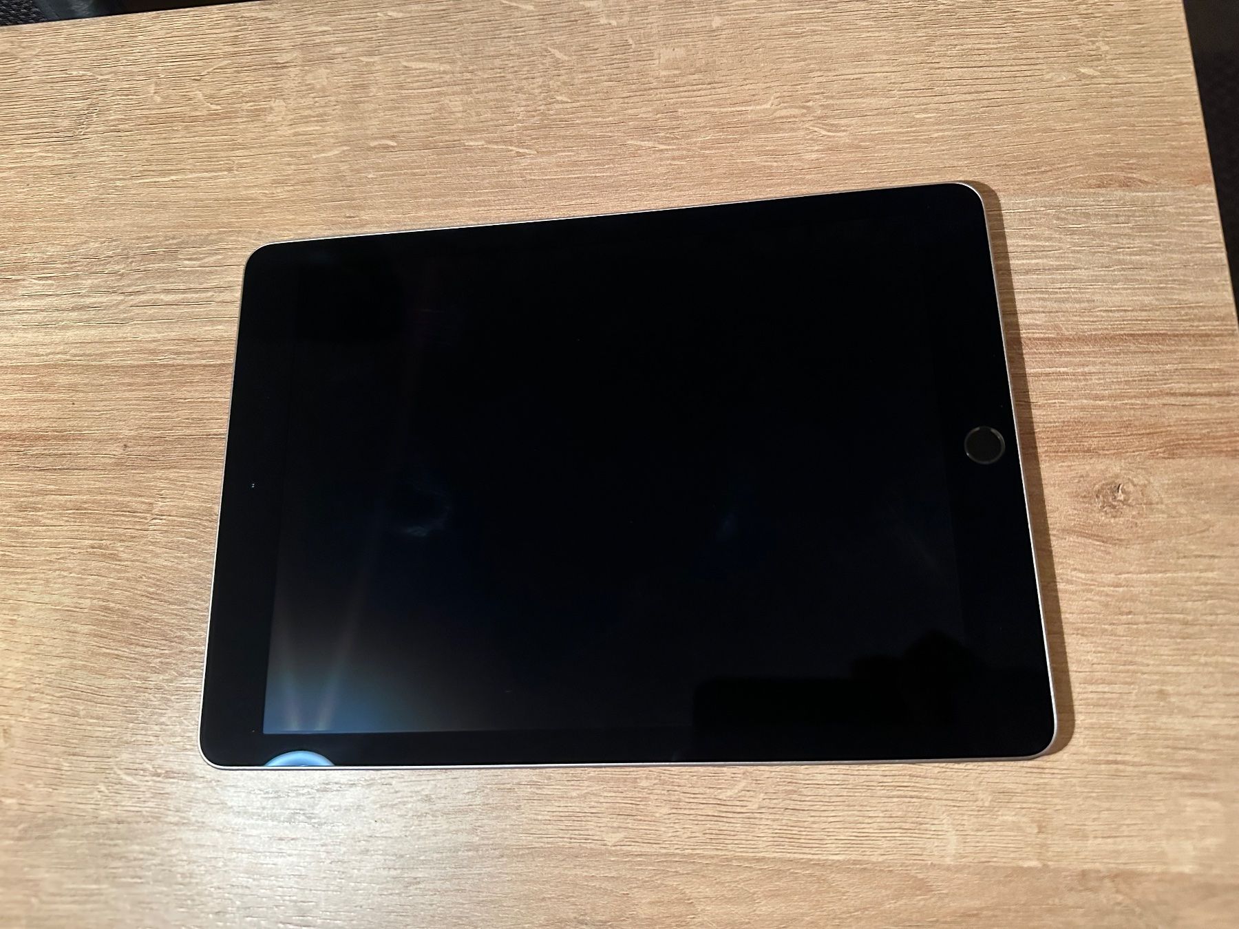 Apple Tablet PC: IPad 9.7 Pro 128 GB Space Grau A1673 – Usato da Trogen venduto da Blacktiger06