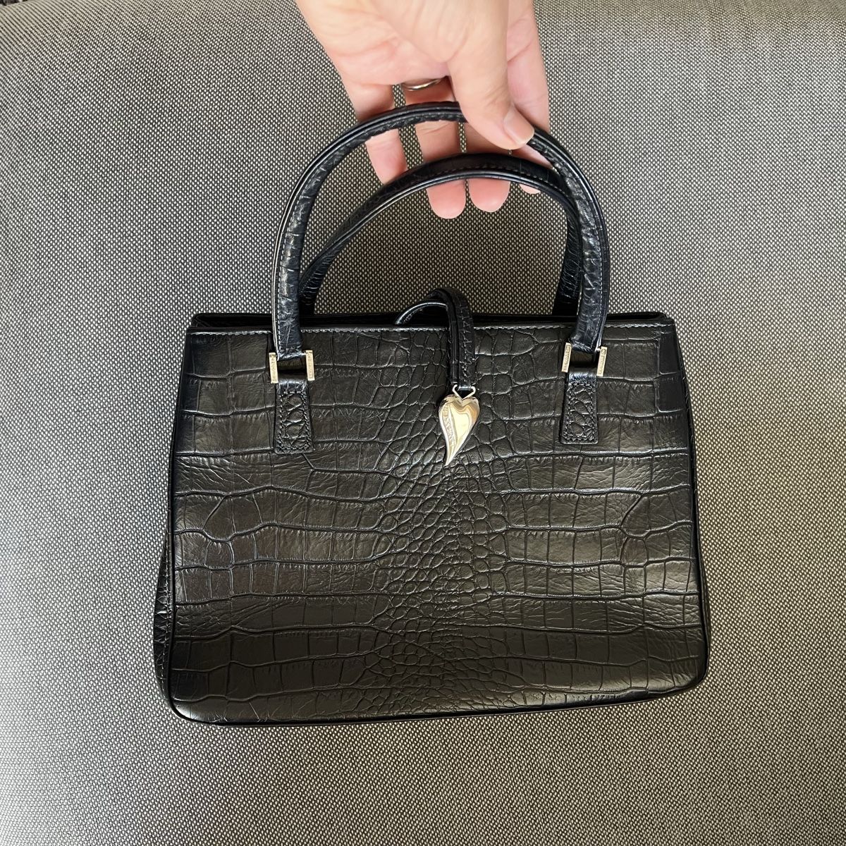 Lancaster Taschen für Damen: Lancaster Paris Schwarze Handtasche – Neu (gemäss Beschreibung) aus Bern von dek_7bjd 9