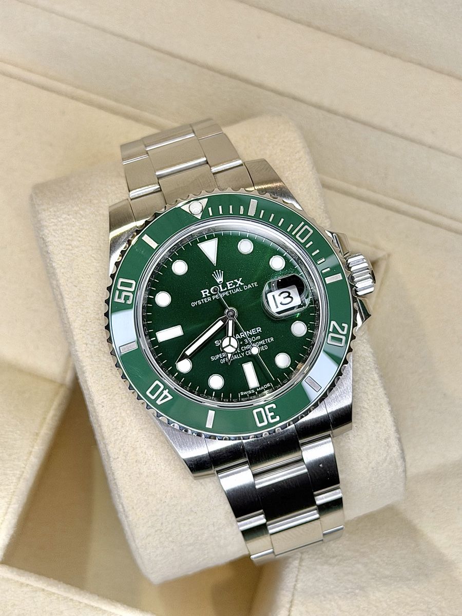 Rolex Uhren: Rolex Submariner date HULK 2019  – Neu (gemäss Beschreibung) aus Nyon von Lunas_Watches
