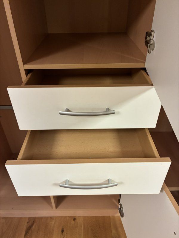Armadi: Kleiderschrank 3-Teilig – Usato da Fischbach-Göslikon venduto da Olly99 2