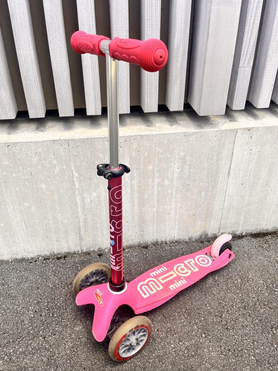 Micro Kickboard: Micro Scooter Mini Pink gebrauchter Zustand – Usato da Rapperswil SG venduto da clemi81 2