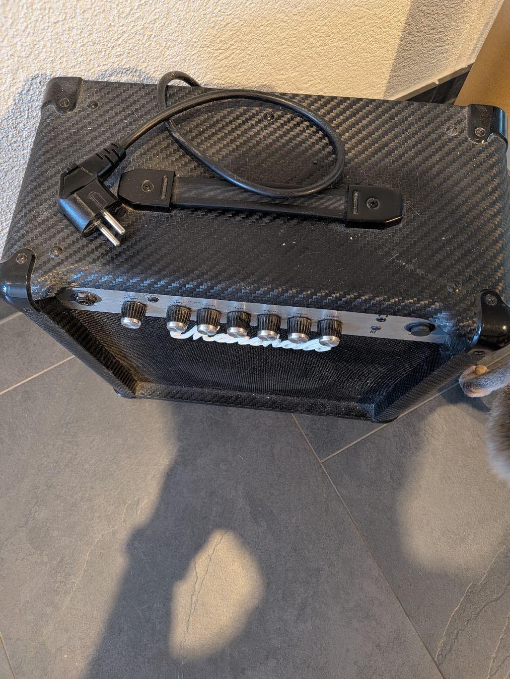 Marshall Amplificatori: Marshall MG15CFR Guitar Amplifier Used Condition – Usato da Rotkreuz venduto da gus_cc8k 1