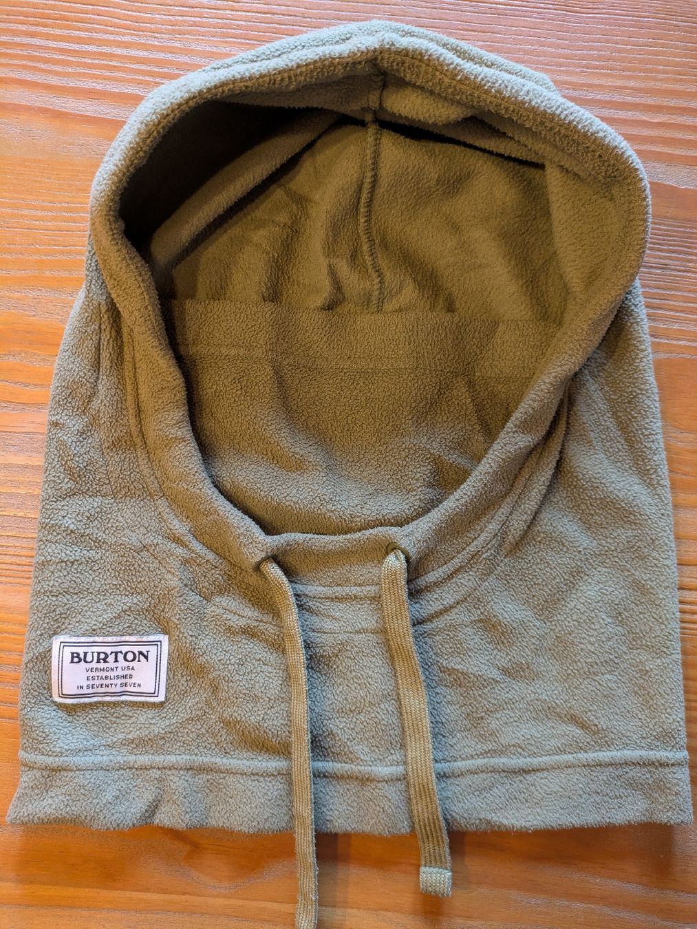 Sonstige Kleidung & Accessoires: 2 Bandanas von Burton – Gebraucht aus Schwyz von Magdalena86 2