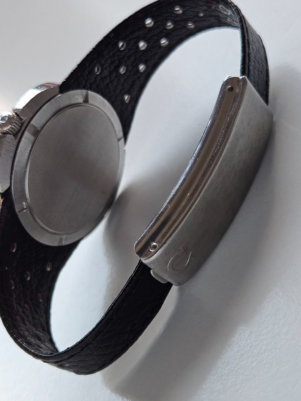 Omega Montres: 9 Omega Geneve Dynamic Automatic Day Date – D'occasion à Berikon par mmm21 4