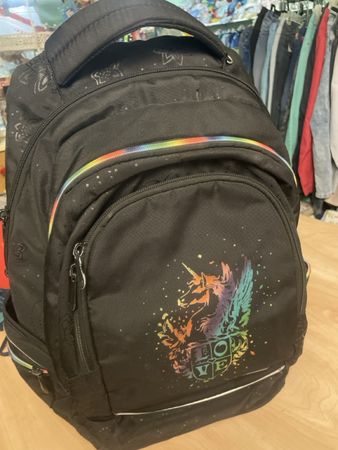Praktischer Walker Schulrucksack mit Einhorn-Motiv🦄
