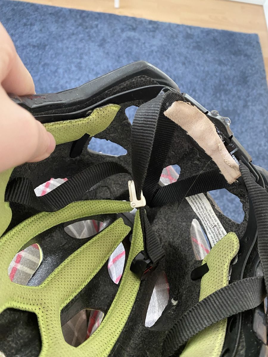 Alpina Caschi: Kids helmet – Usato da Basel venduto da hea_pp2f 1