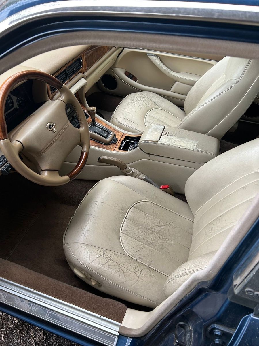 Daimler Autos: Daimler Jaguar  – Gebraucht aus Thônex von COCO_VR6 6