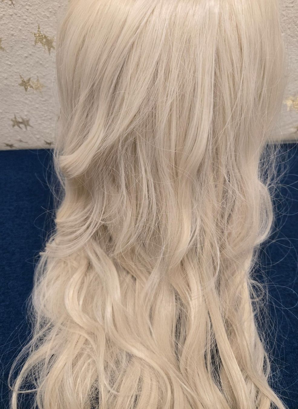 Parrucche: Blonde, lange gewellte Perücke – Nuovo (secondo la descrizione) da Rheinsulz venduto da Gilea 3