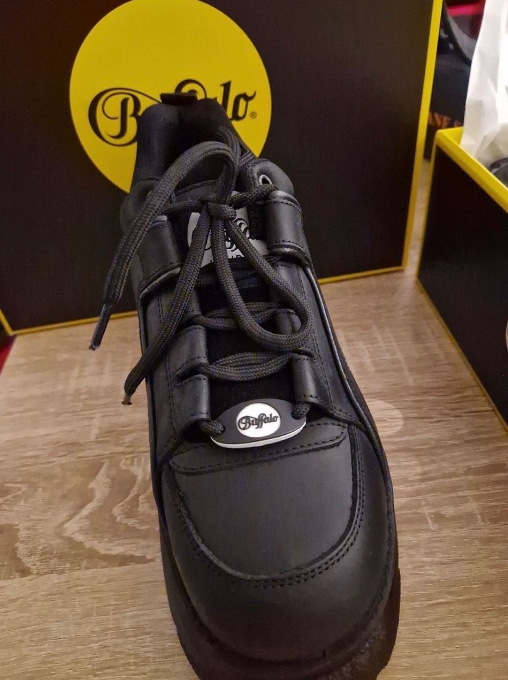 Buffalo Herrenschuhe: Buffalo Sneaker Low – Gebraucht aus Biel/Bienne von dan_2w8k 3
