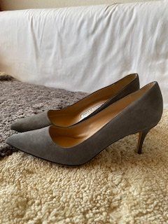 Manolo Blahnik Scarpe da donna: Manolo Blahnik Suede Pumps Dark Grey Size 37 – Nuovo (secondo la descrizione) da Bernhardzell venduto da Sunka0 2