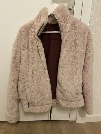 Flauschige Fleecejacke Columbia, Gr. 36