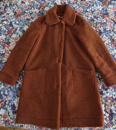 Manteau bouclette marron La Fée Maraboutée chic