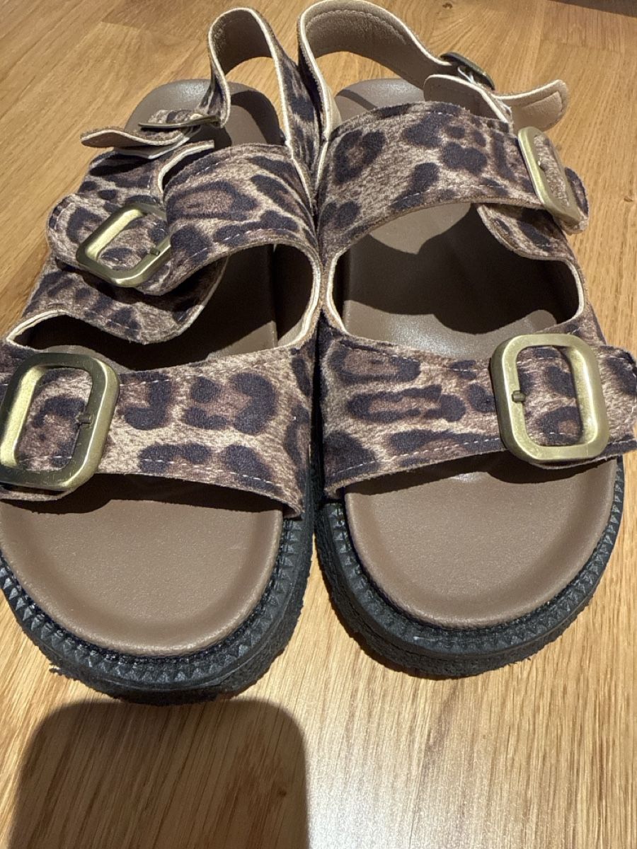 Scarpe da donna: Sandalen leoprint – Nuovo (secondo la descrizione) da Kriens venduto da g_b_mk7j 9