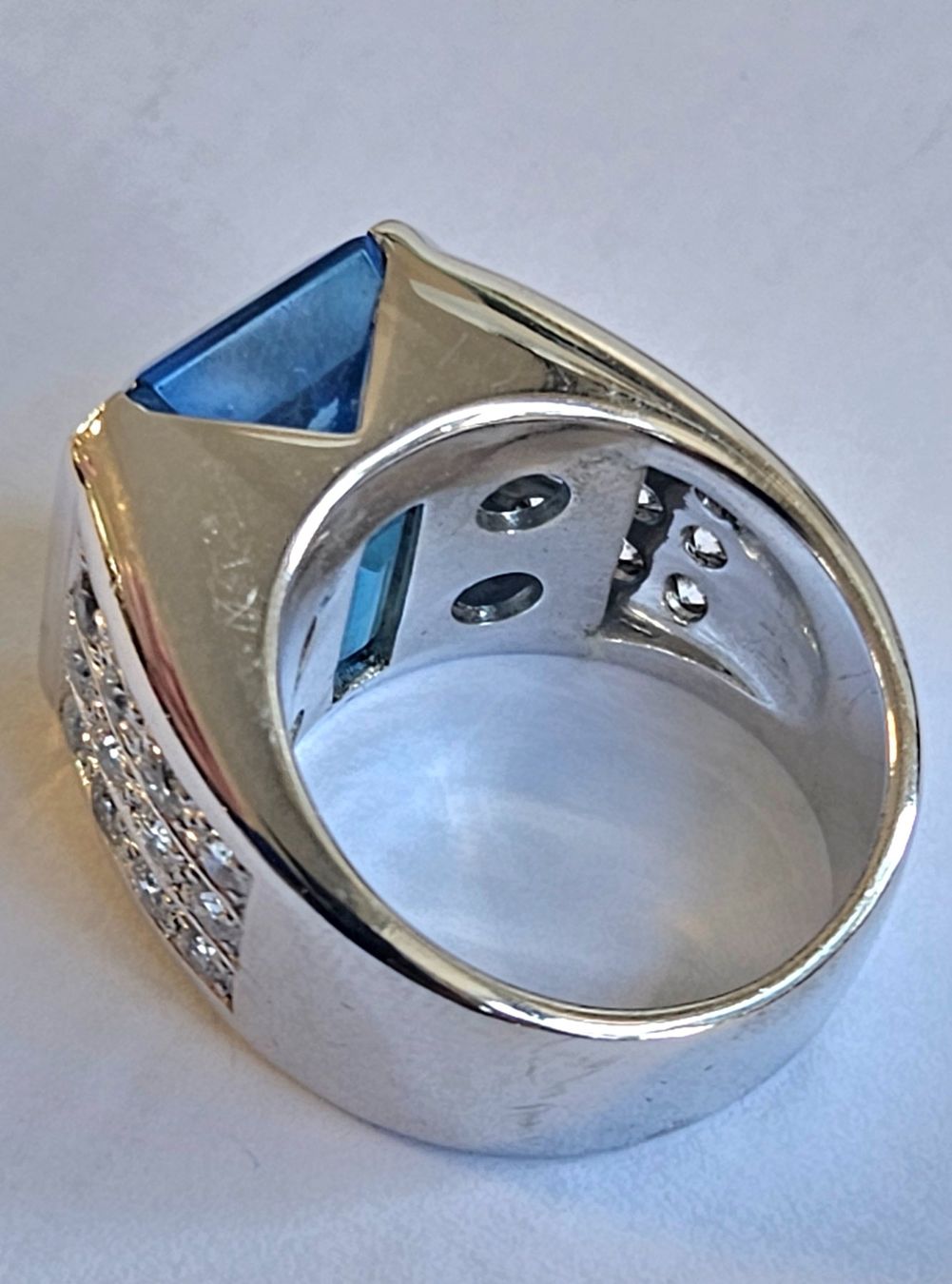 Anelli: Schwerer Edelstein Fingerring – Nuovo e nell'imballaggio originale da Zürich venduto da adriben 8