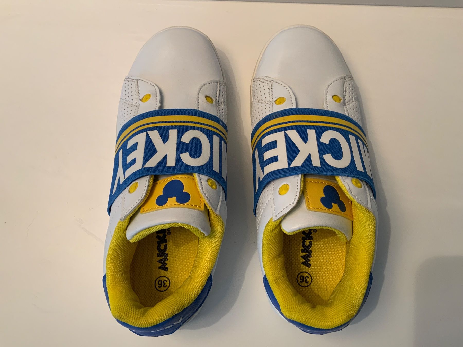 Scarpe per ragazzi: Sneaker, DISNEY, Unisex, Gr. 36, sehr COOL – Usato da Stäfa venduto da sit_6wzd 3