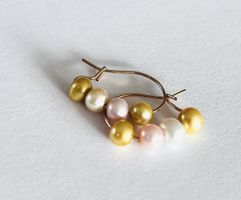 Multicolor freshwater peal  earrings.