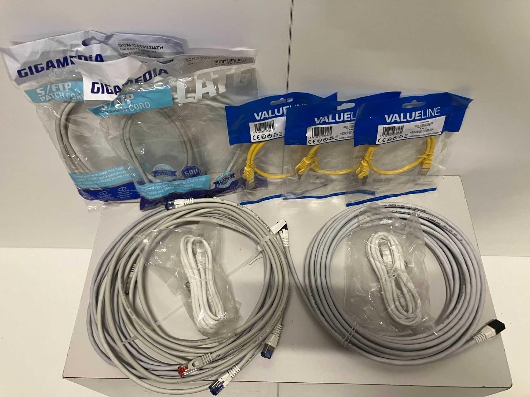 Câbles: Post. neuer div. Netzwerk Kabel ab 1.- – Neuf (Voir description) à Lichtensteig par Buy24International 5