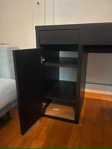 Ikea Schreibtische: Pult mit Schublade – Gebraucht aus Bern von yessicayessic