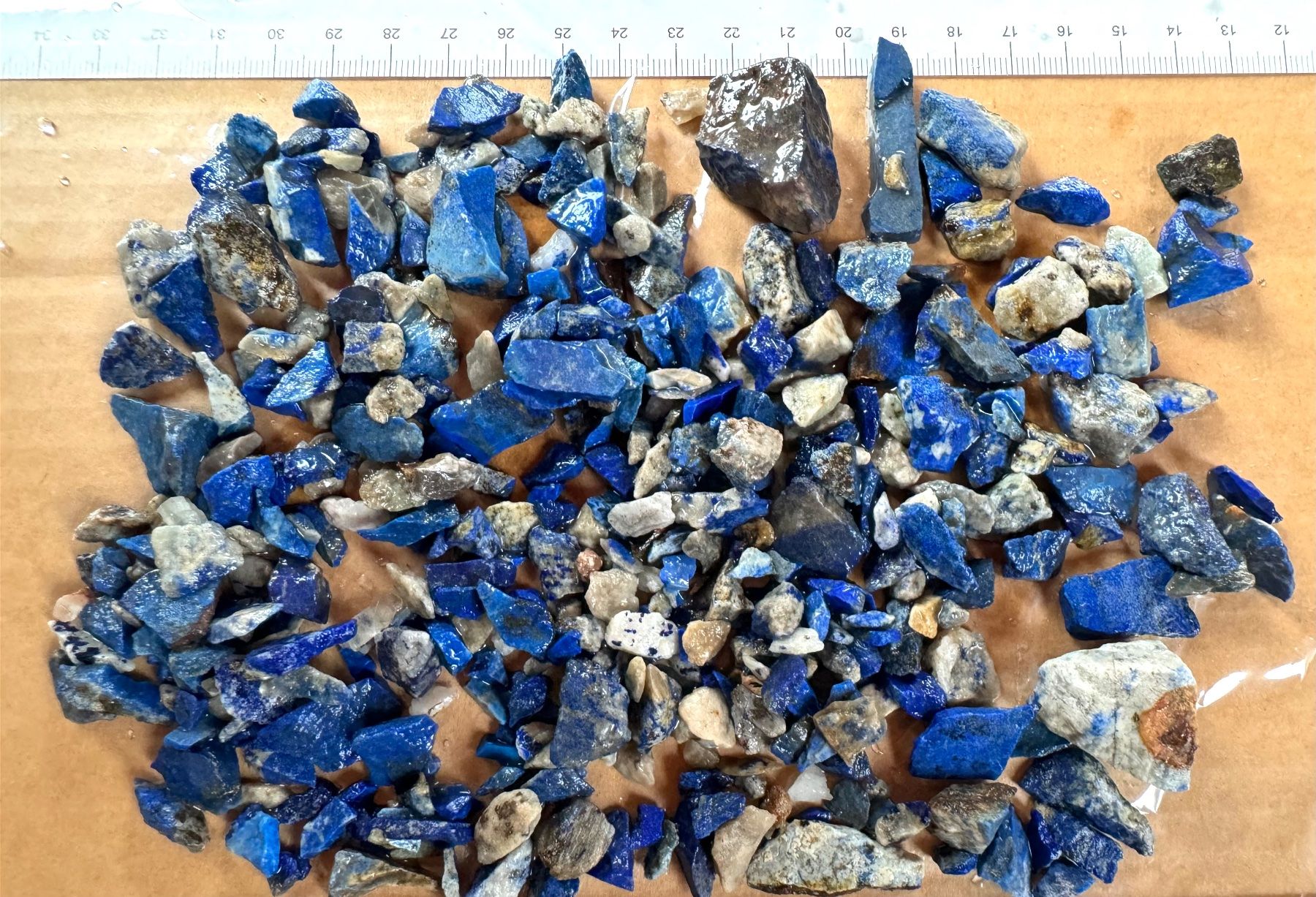 Pietre preziose: Lapis     Lapislazuli echte Rohsteine    unbehandelt natur – Nuovo e nell'imballaggio originale da Leuggern venduto da gemshow 1