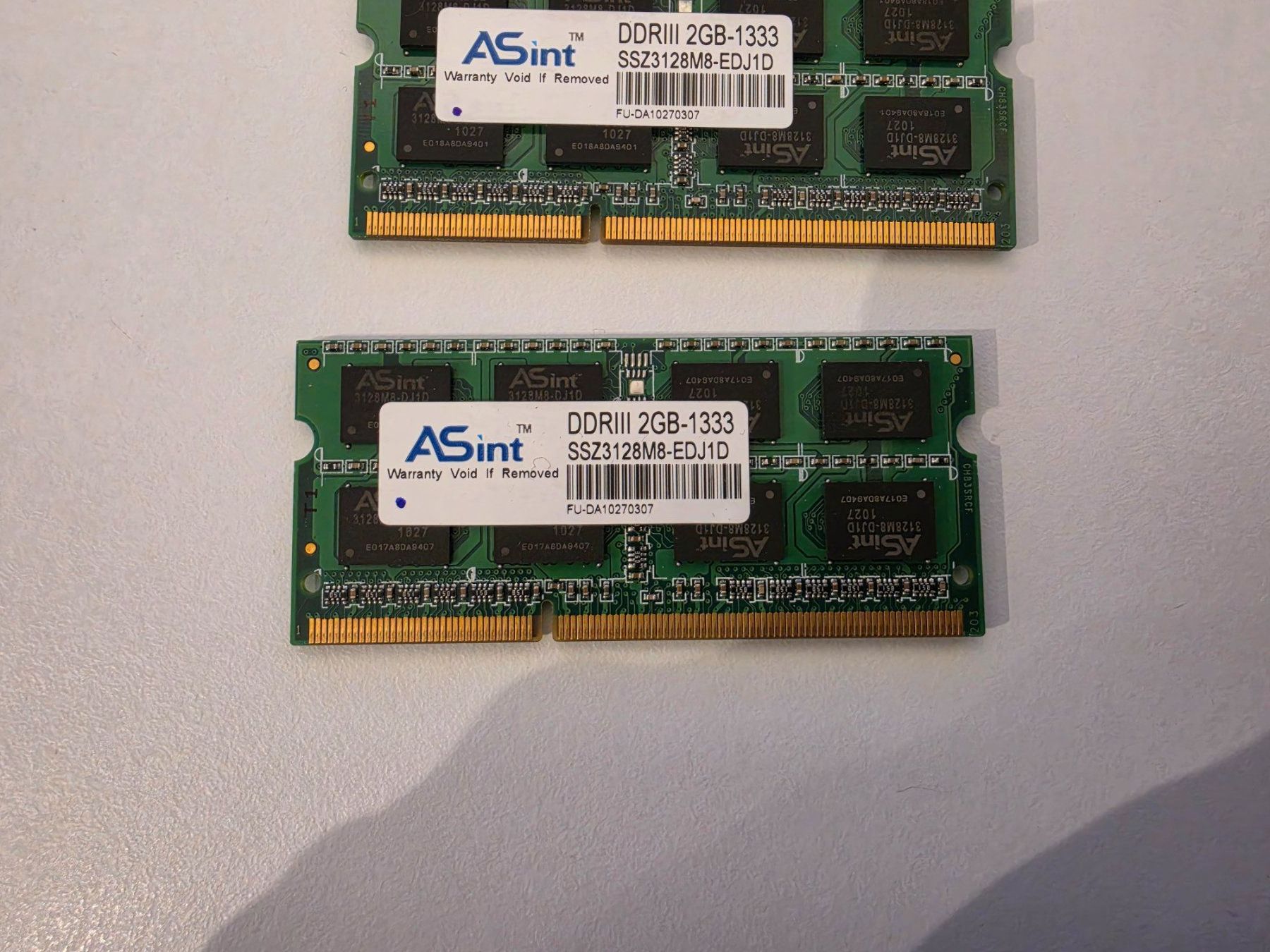 Memoria / RAM: 2x 2 GB DDR3-Ram, SO-DIMM, 1333MHz – Usato da Buchrain venduto da Sssschaller 1