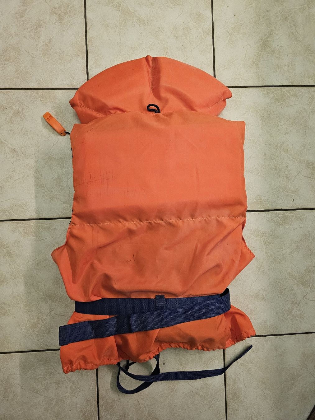 Giubbotti di salvataggio: Rettungsweste 70-90kg – Usato da Meisterschwanden venduto da Hummer21 4