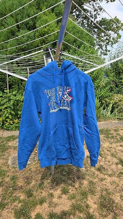 Pullover & Sweatshirts: EHC Kloten, Fan-Pullover – Gebraucht aus Stadel von Robinnadja 3