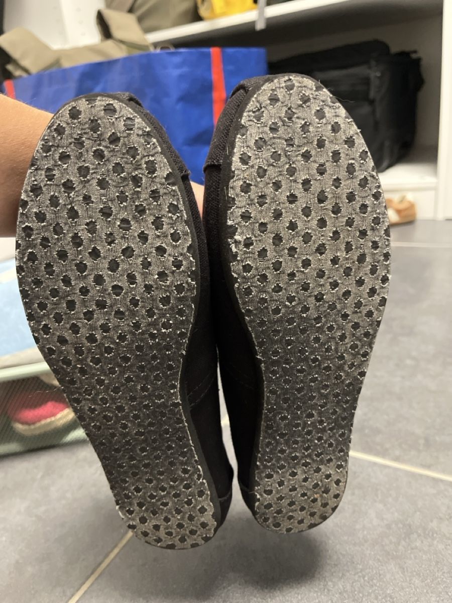 Toms Scarpe da donna: Toms gr 38 – Usato da Pfyn venduto da schwalbe10 2