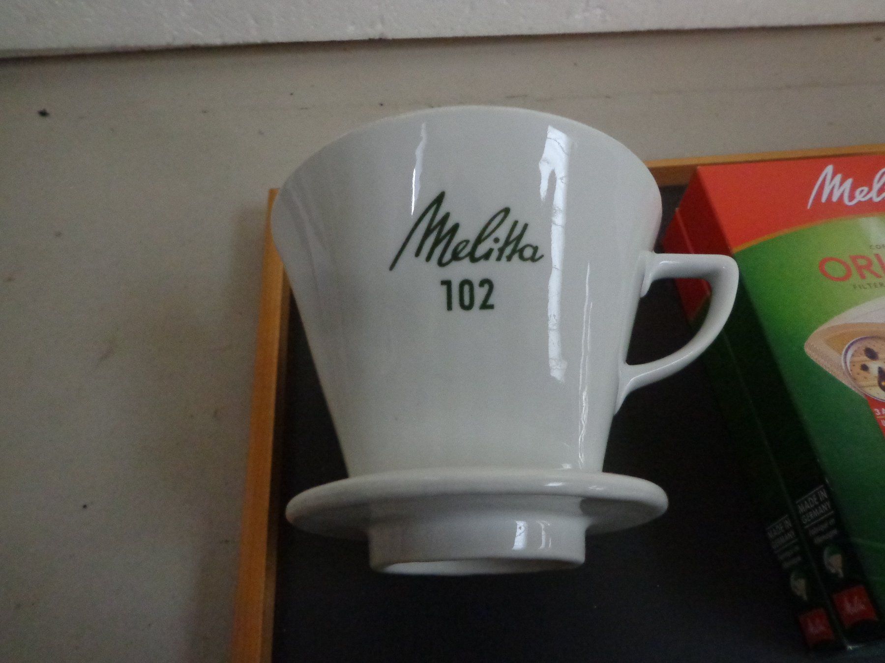 Altro per la casa: Melitta Kaffeefilter Gr.102 + 2 Packungen Papierfilter – Usato da Zofingen venduto da goezi 1