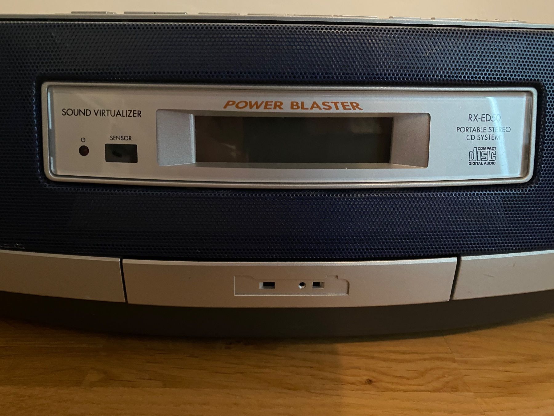 Panasonic Lettore multimediale & Streamer: Panasonic Power Blaster - CD / 2 Tape-Decks, u.A. – Usato da Rotkreuz venduto da mia_dc2r 2