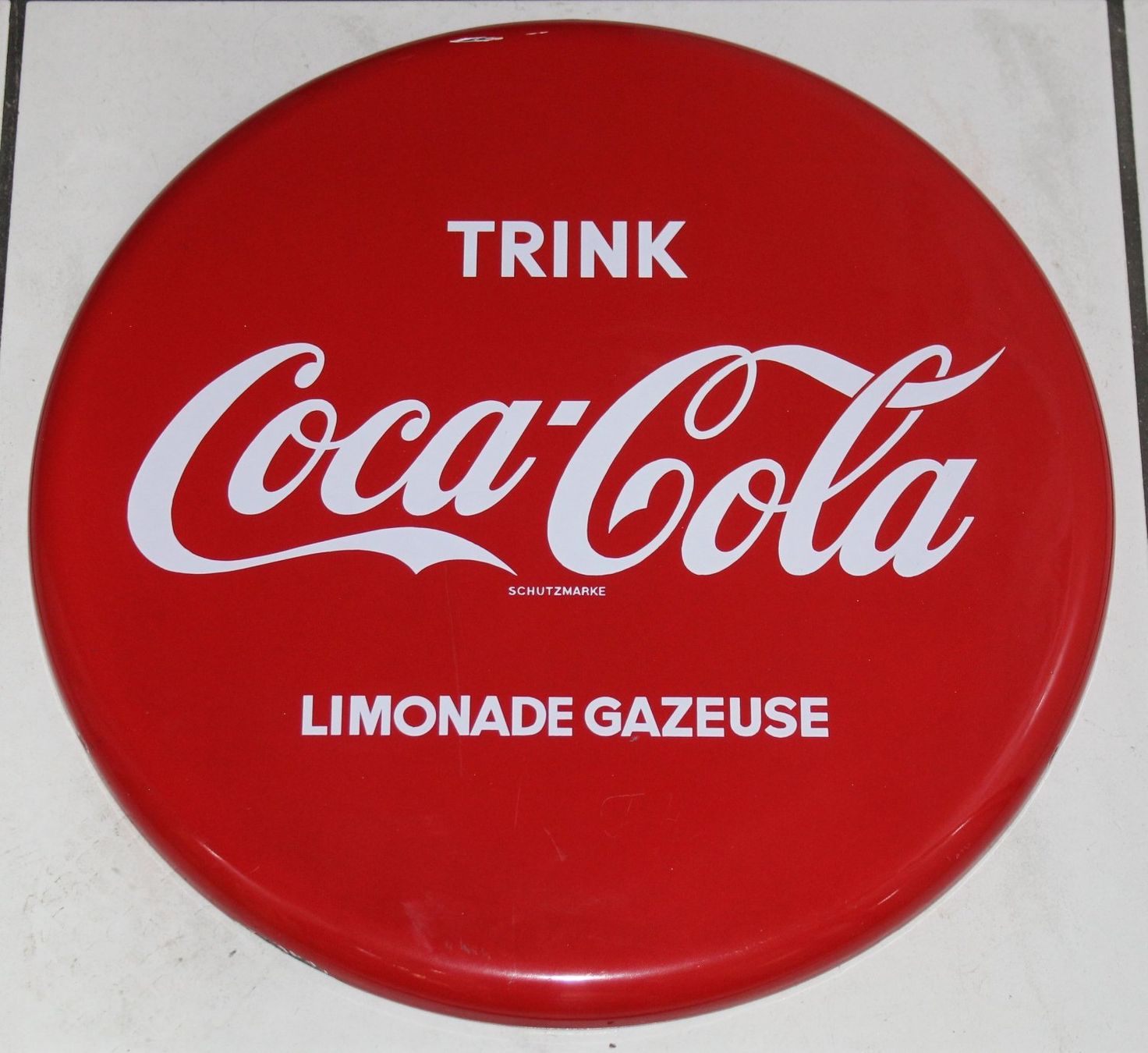 Coca-Cola Schilder: Coca Cola Trink Limonade Button Emailschild 50s – Gebraucht aus Lüchingen von Aw67