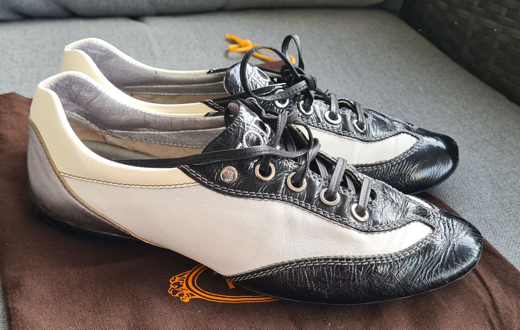 Tod'S Scarpe da donna: Tod's Damenschuh gr. 36 1/2 – Usato da Nebikon venduto da Draga25 1