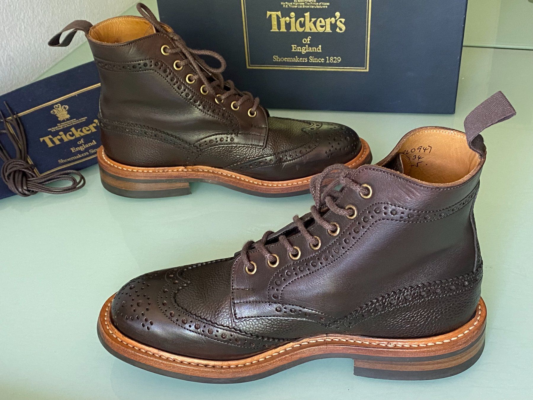 Scarpe da uomo: TRICKER'S Brogue Two Tones Braun Leder Stiefel Boots 40.5 – Usato da Kreuzlingen venduto da kruezbiz 4
