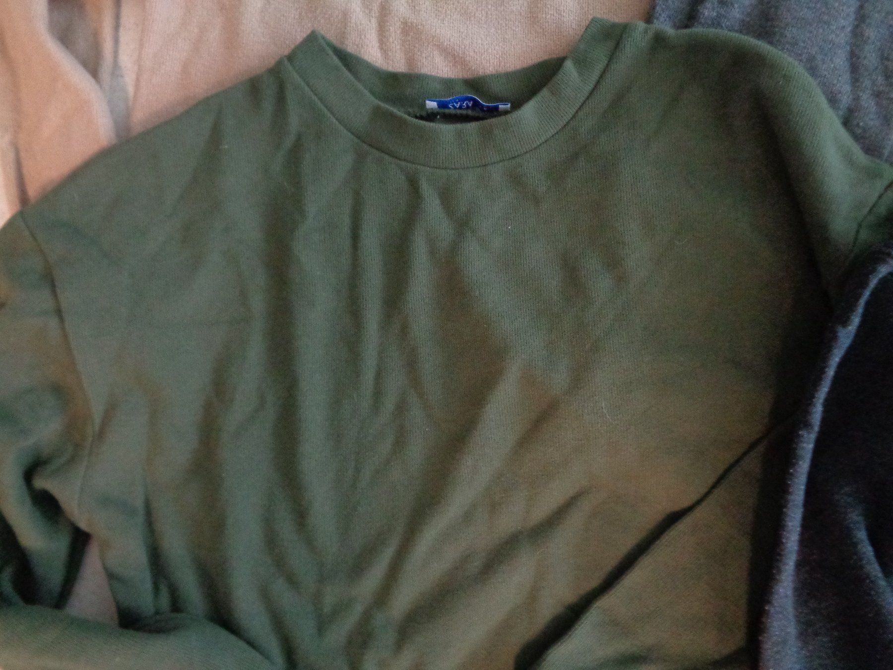 Zara Lotti di vestiti: KLEIDER PAKET 4xPULLOVER ZARA GR.S UND GR.M – Usato da Rotkreuz venduto da Samballi 3