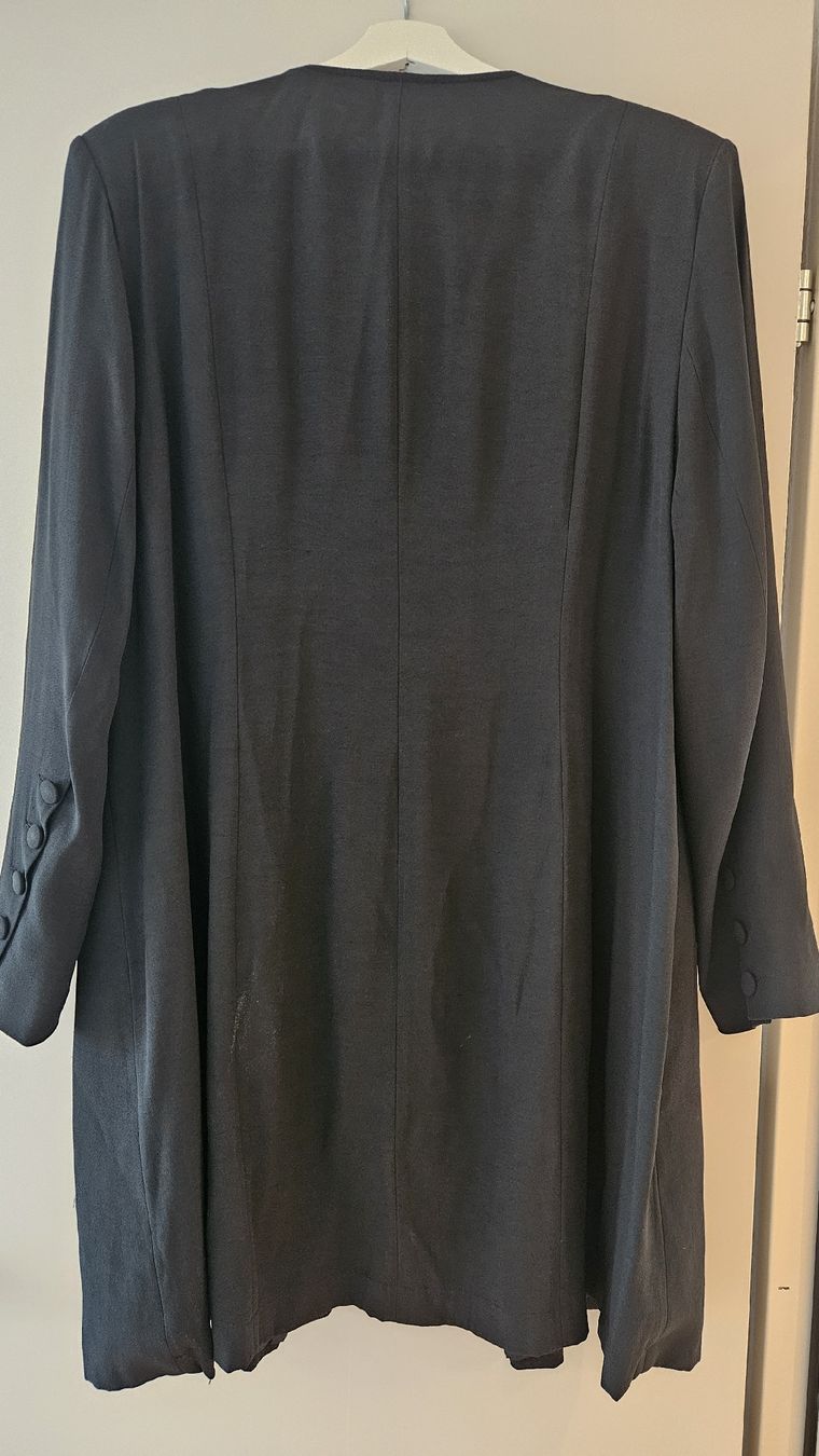 Giacche: Leichte Jacke Schwarz Louise B. – Usato da Wetzikon ZH venduto da ELIVNE 1