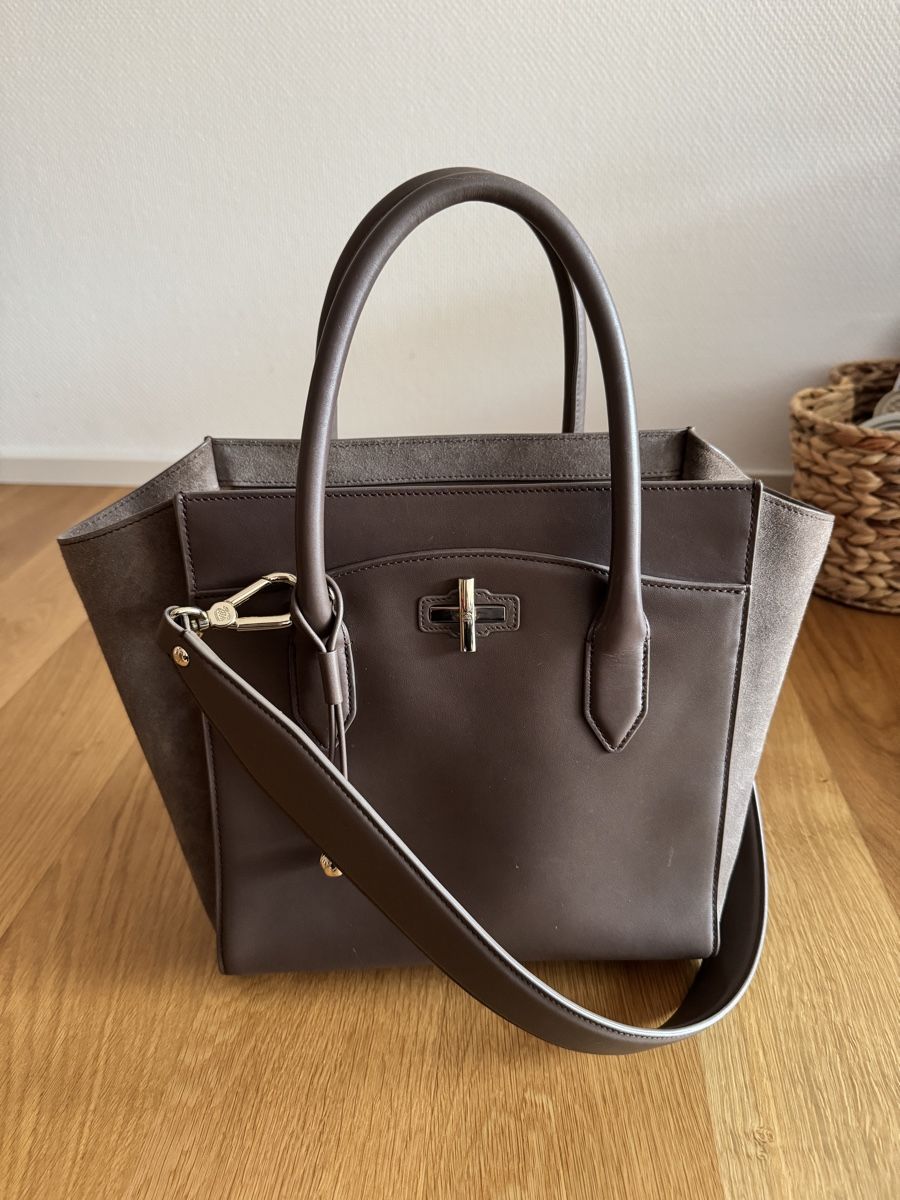 Navyboot Taschen für Damen: Navyboot Ledertasche Braun – Neu (gemäss Beschreibung) aus Bremgarten AG von val_ch