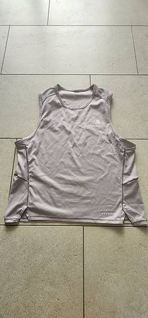 Sport Top Neu Gr. S