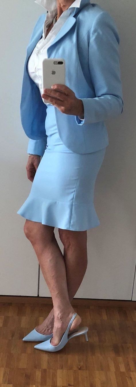 Costumi: Sexy elegante sportliche Kostüm Hellblau – Nuovo (secondo la descrizione) da Adliswil venduto da Jessik0 3