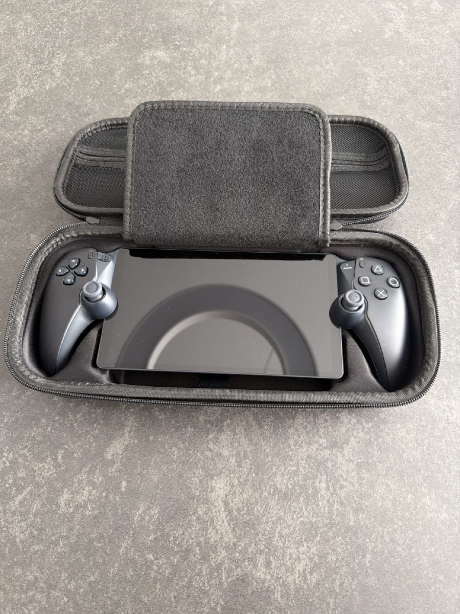 Sony Console: PS Portal (PS5) mit Case – Nuovo (secondo la descrizione) da Kriens venduto da AA.RR 1