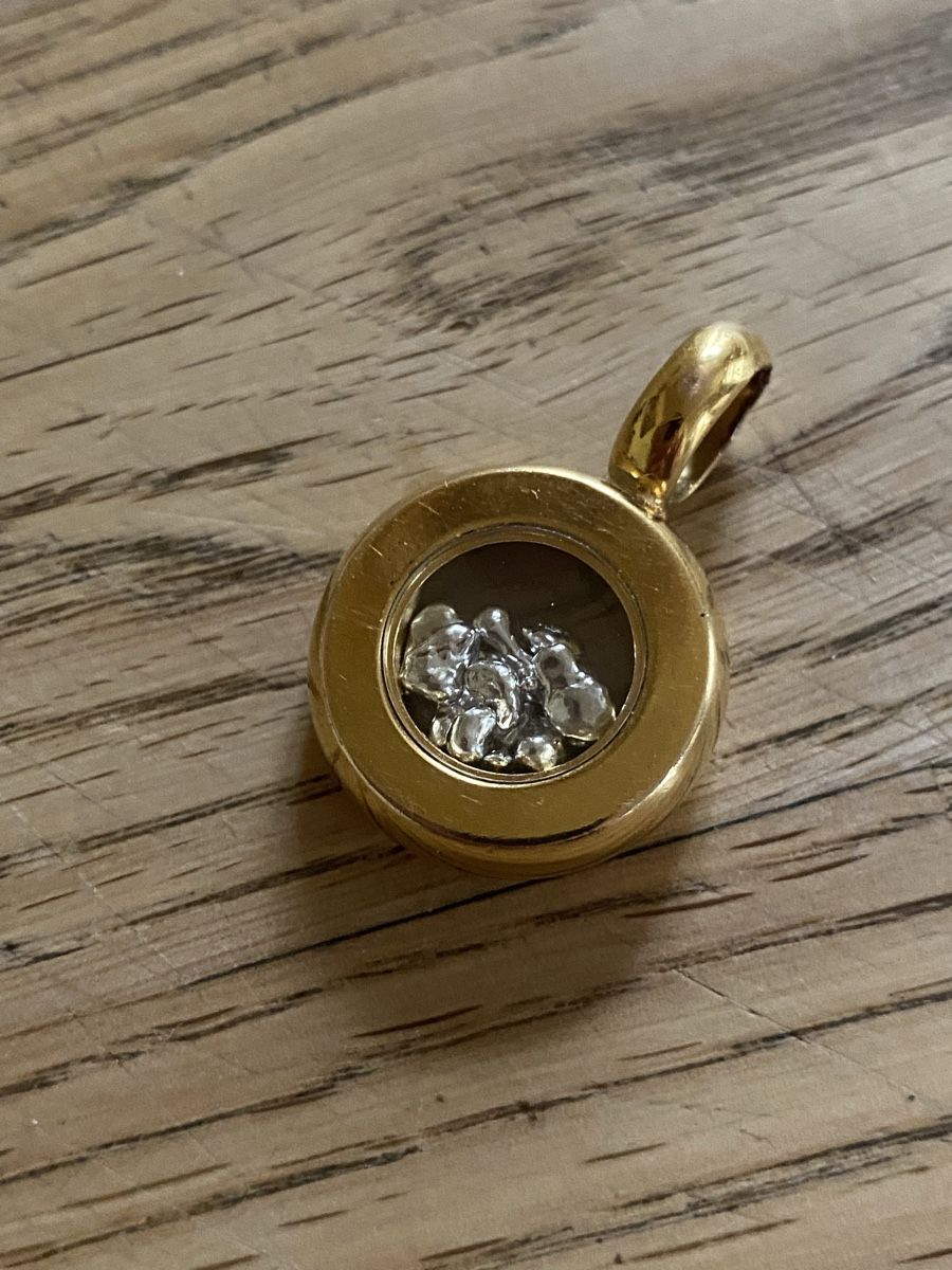Pendentifs: Schöner Anhänger Modeschmuck – D'occasion à Flawil par Naphtali 1