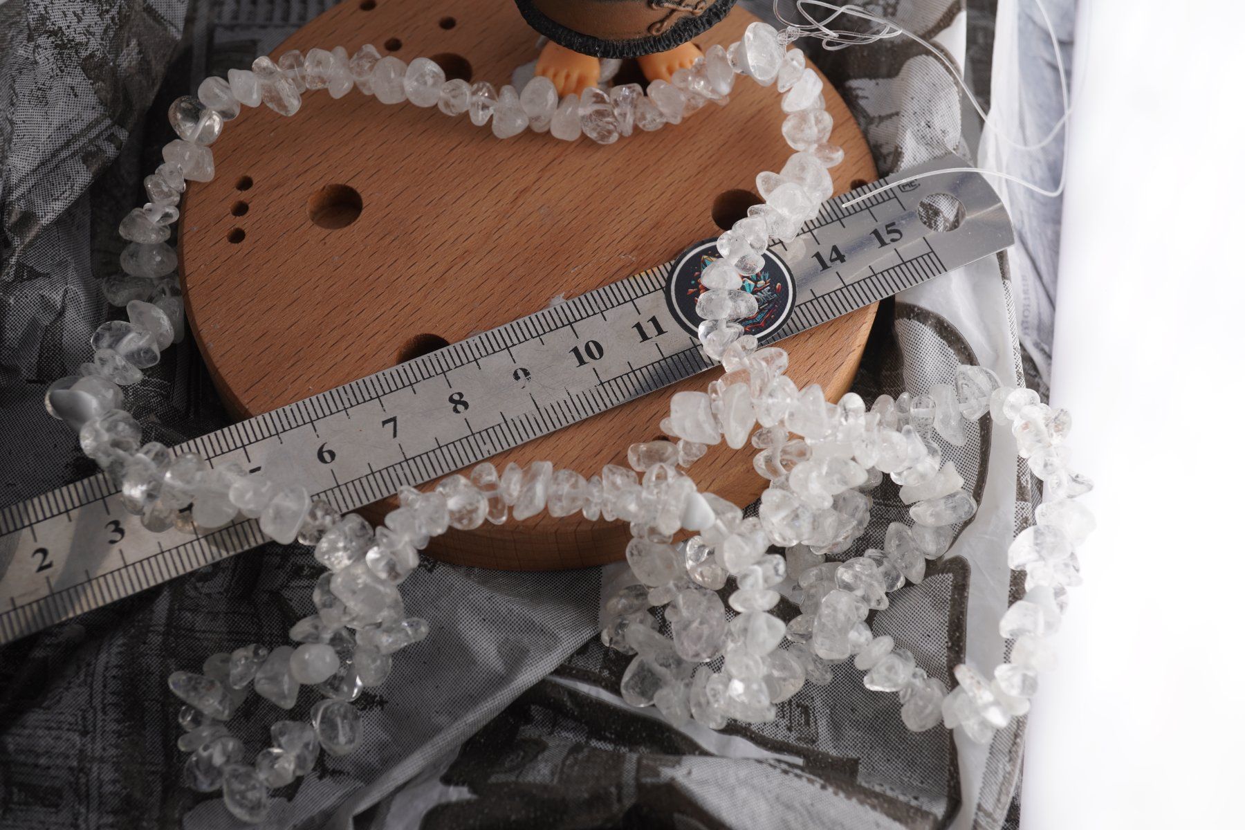 Minerali & Pietre curative: Bergkristall     Splitter   Strang lang        Ab 1.- – Nuovo e nell'imballaggio originale da Eschenbach SG venduto da topstone 2