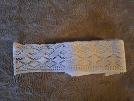 Sehr altes,zartes Spitzenband  3,0 Meter lang (12)