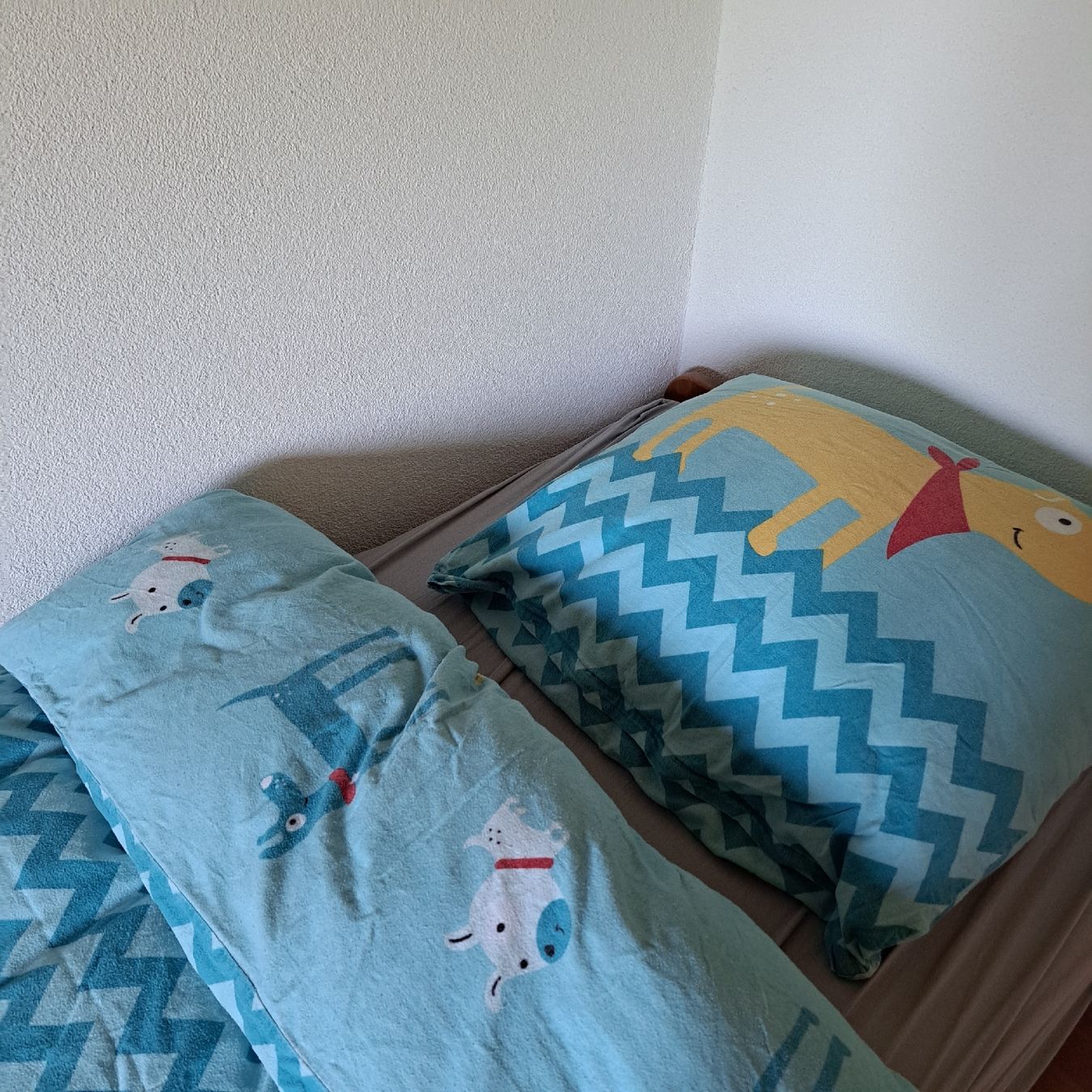 Linge de lit: Bettbezug mit Hunden – D'occasion à Schaffhausen par xJuliax 6